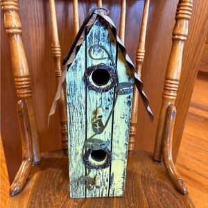 Rustic Yellow and Brown Birdhouse